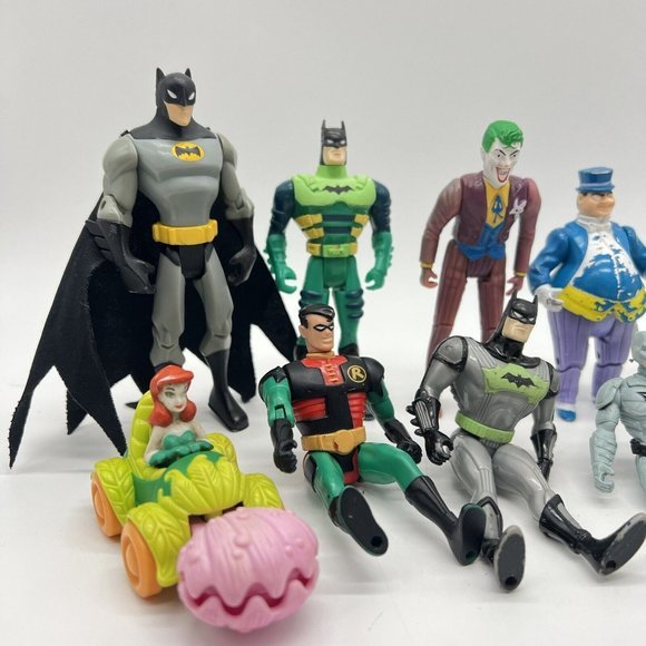 DC Comics Batman Action Figure Lot Of 10 Joker Penguin Poison Ivy Robin Toys - Picture 3 of 5